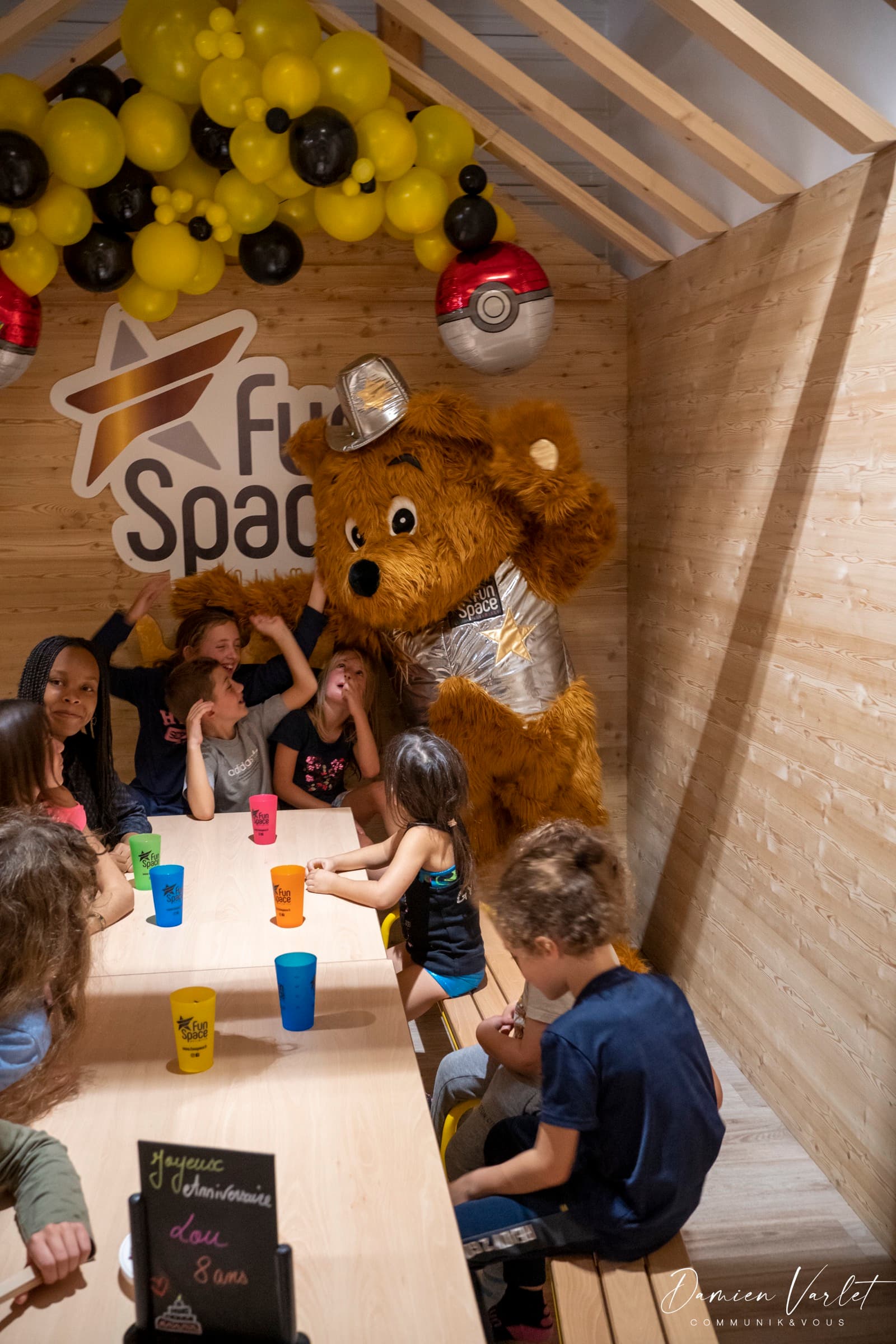 Anniversaire Fun Space Sens