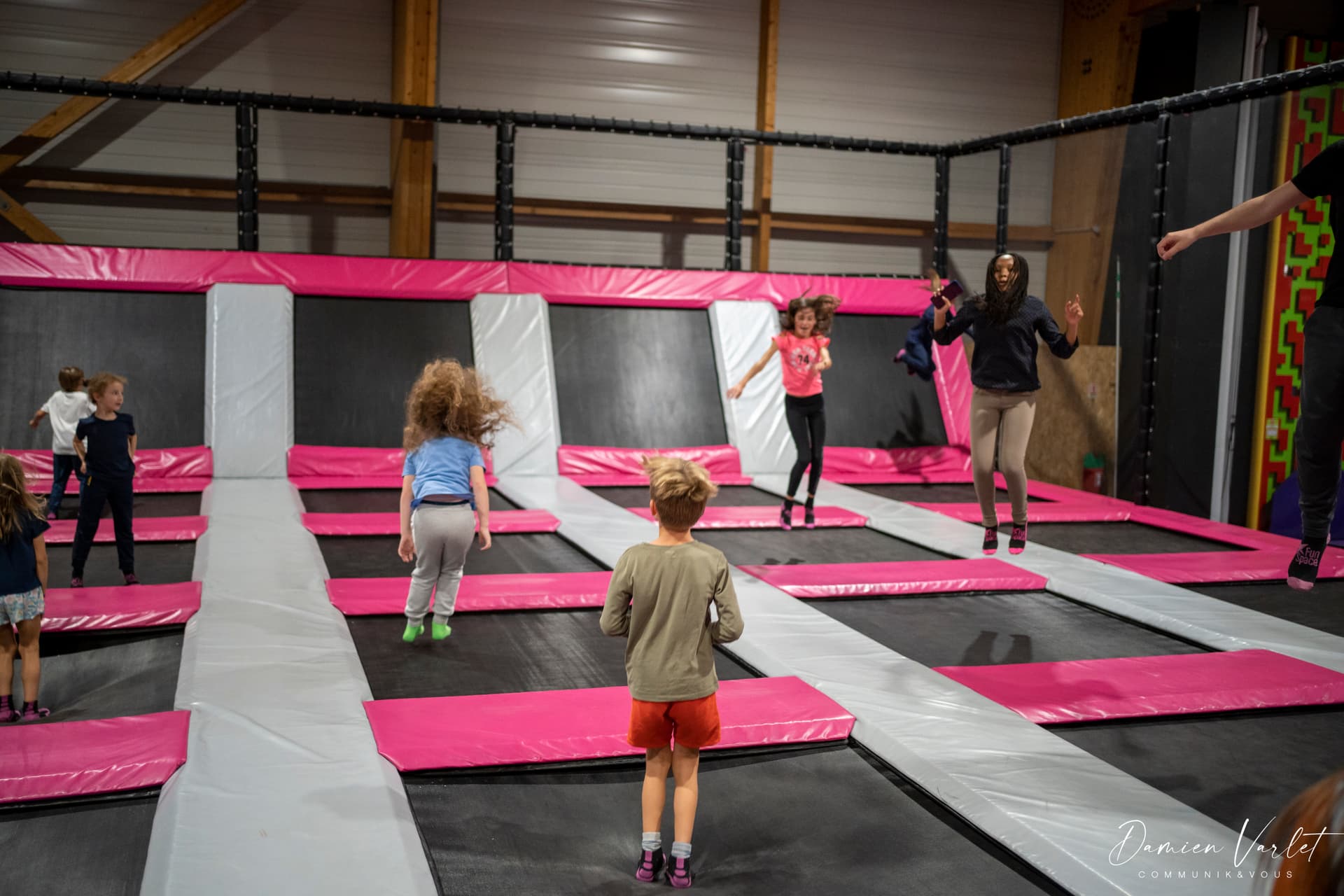 Trampolines et parcours Ninja Fun Space Sens