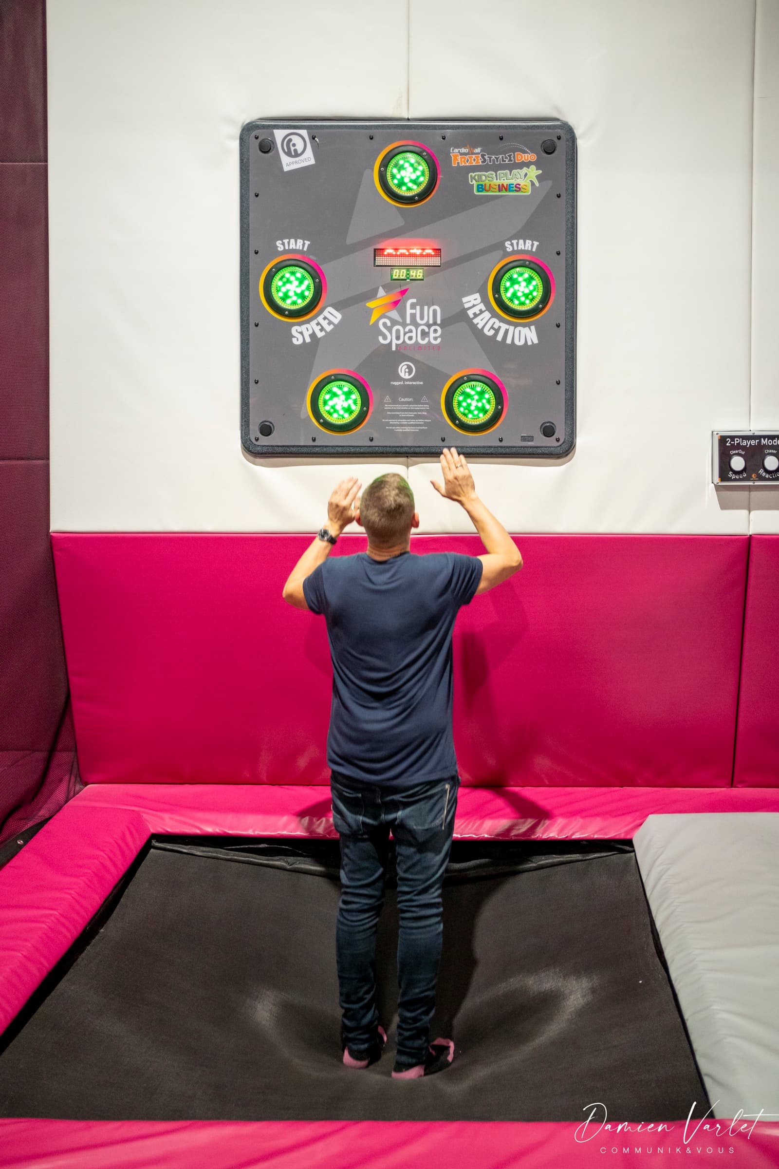 Trampolines Fun Space Sens